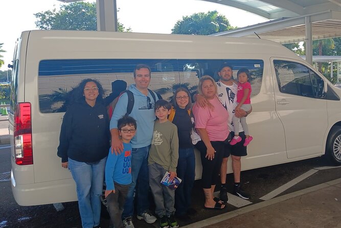 Private Transport to Airport, Hotel, Port in Nassau Bahamas - Airport pickup with your name on the sign