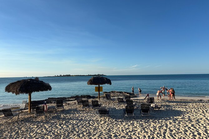 Rose Island Boat Party, Beach Getaway & Floating Bar - Drinks, food, and staying comfortable on the water