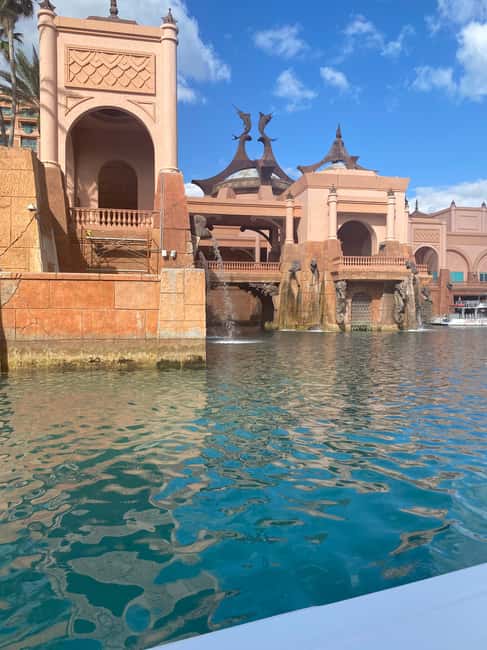 Rose Island: Pig Beach, Snorkeling, Sea Turtles, Beach - Comfort on the 38-foot Jupiter