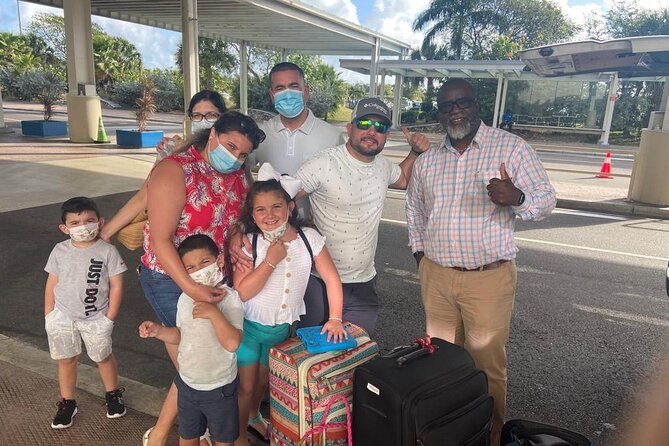 Round Trip Private Airport To Hotel Transfer in Nassau - The ride from the airport to your hotel