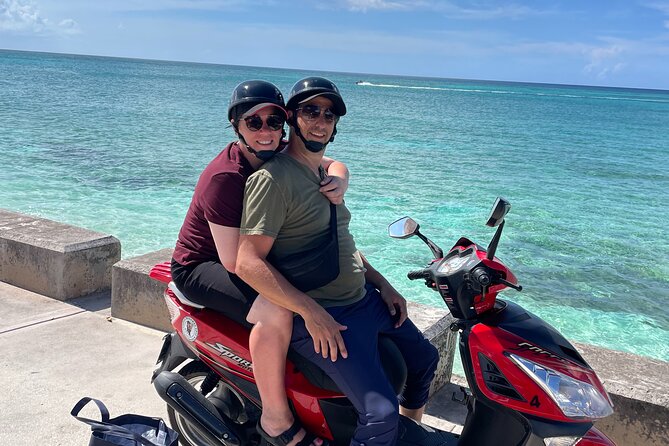 Scooter Rental Nassau - Starting at the Tourism Police Station