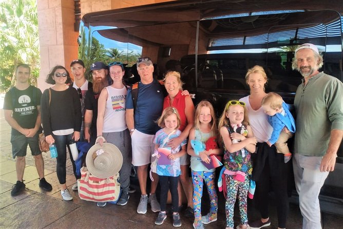 Small Group/ Family Private Roundtrip Airport Shuttle - Key points to know before you book